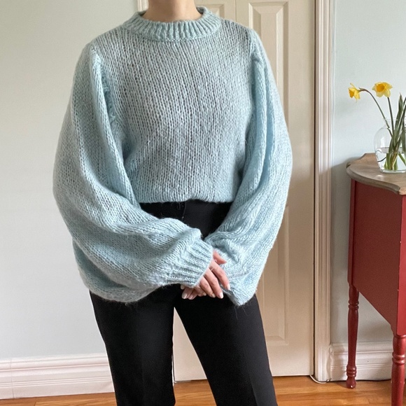 Sweater: ASOS Blue Balloon Sleeve Women's Knit - Picture 4 of 13